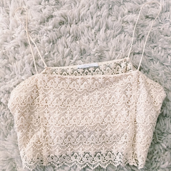 Zara Tops - NWOT Zara White Crochet Crop Top Zara Tops - NWOT Zara White Crochet Crop Top
